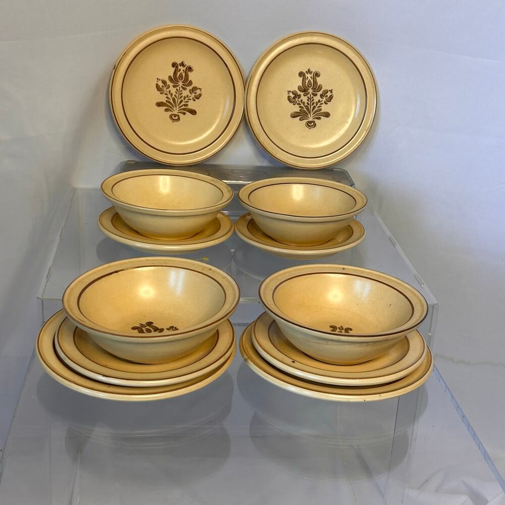 Vintage Pfaltzgraff USA Brown Folk Floral Stoneware 12 Pc Place Setting Set